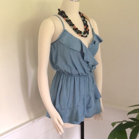 Arizona Light Wash Jean Romper- XS - Picture 9 of 12